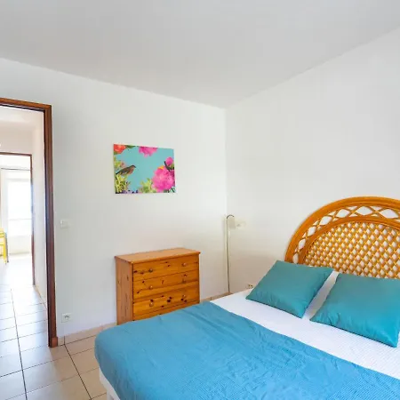 Les Floralies Ii-2 By Interhome Apartamento Le Lavandou
